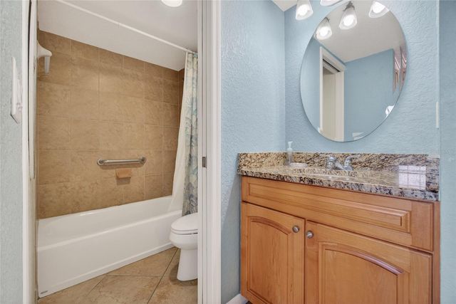 445 HAMDEN DRIVE 405, Clearwater Beach, FL 33767