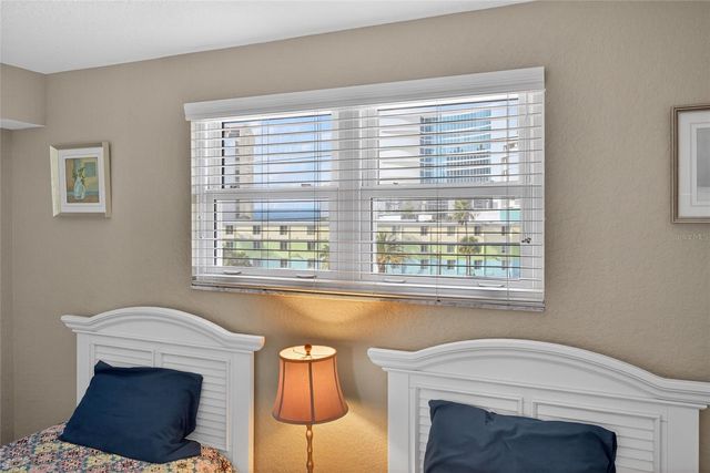 445 HAMDEN DRIVE 405, Clearwater Beach, FL 33767