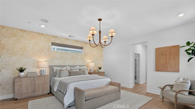324 Bracken, Irvine, CA 92618