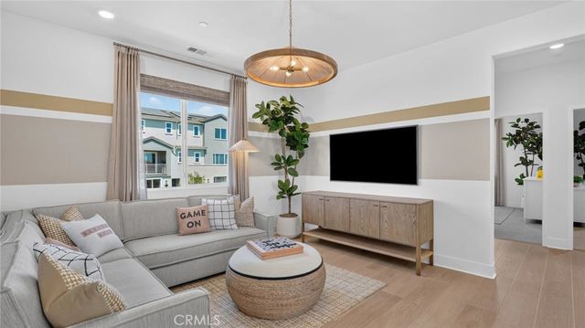 324 Bracken, Irvine, CA 92618