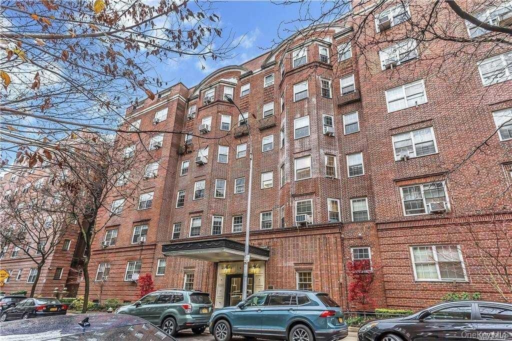 35-24 78th Street B-14, Jackson Heights, NY 11372