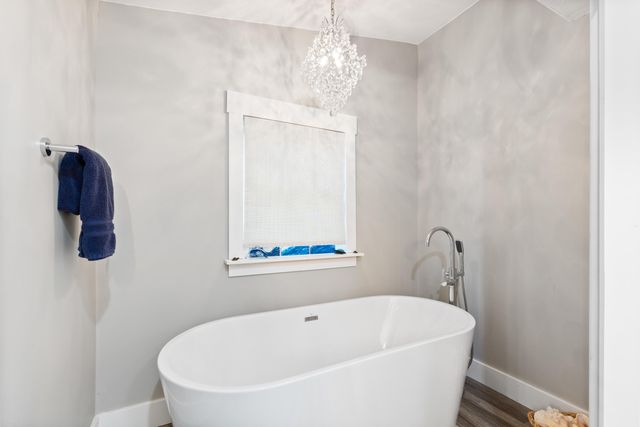 59 Tom Turkey Circle, Branson West, MO 65737
