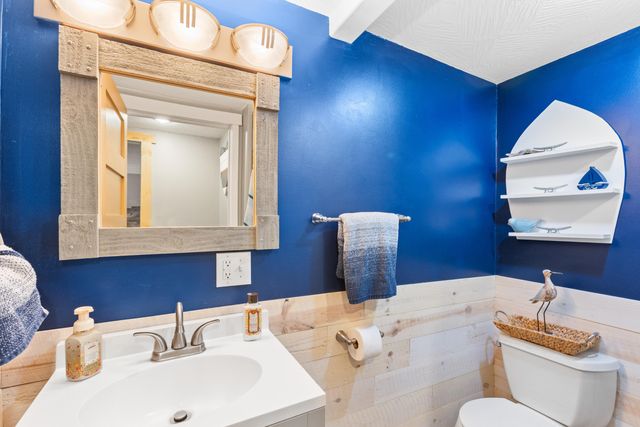 59 Tom Turkey Circle, Branson West, MO 65737