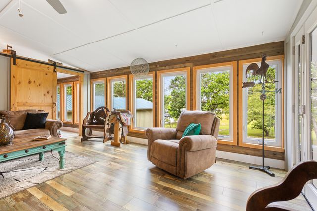 59 Tom Turkey Circle, Branson West, MO 65737