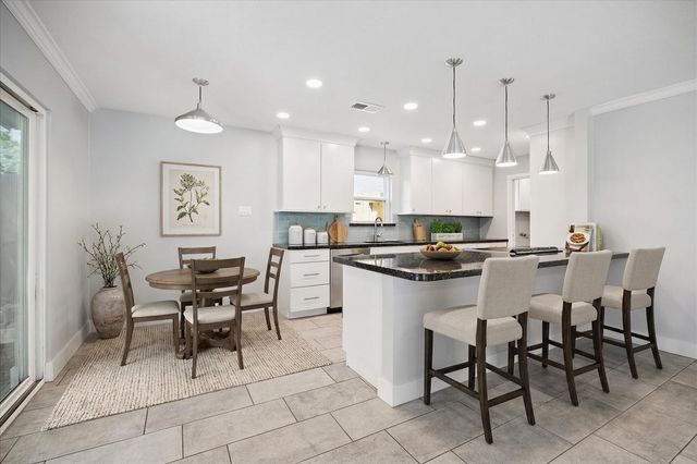 9407 Meadowbriar Lane, Houston, TX 77063