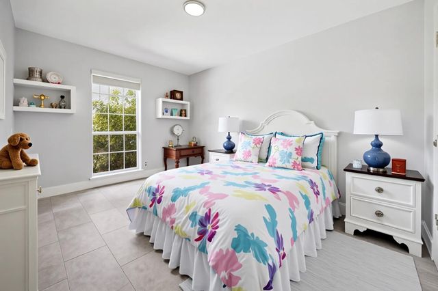 9407 Meadowbriar Lane, Houston, TX 77063