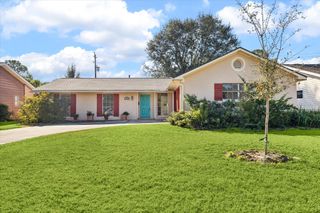 9407 Meadowbriar Lane, Houston, TX 77063