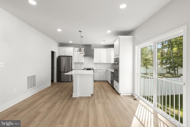 9324 MEREDITH AVE, Laurel, MD 20723