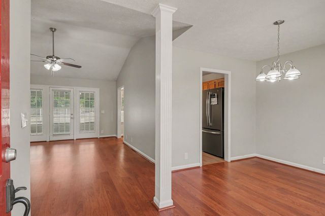 122 Buckingham Ct, Goodlettsville, TN 37072