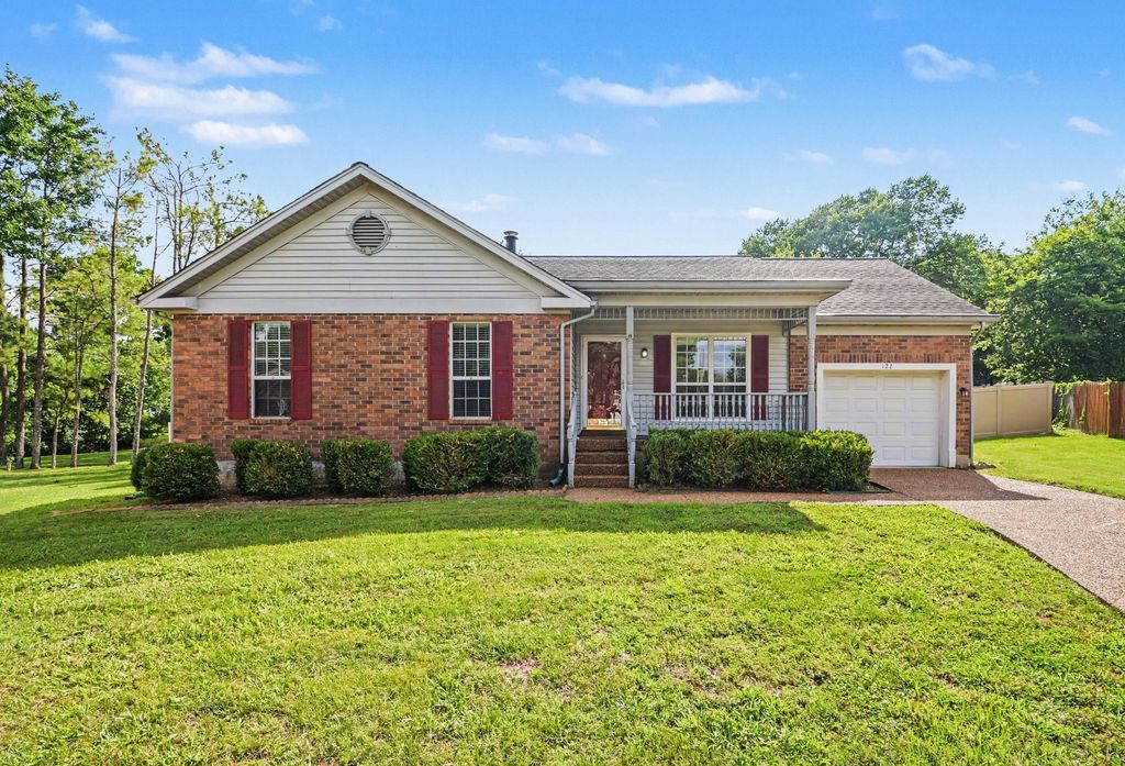 122 Buckingham Ct, Goodlettsville, TN 37072