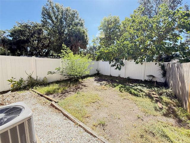 2809 MARCONI STREET, Tampa, FL 33605