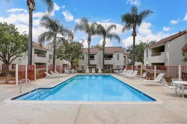 13330 Caminito Ciera 17, San Diego, CA 92129