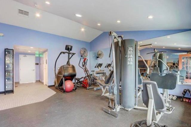 13330 Caminito Ciera 17, San Diego, CA 92129