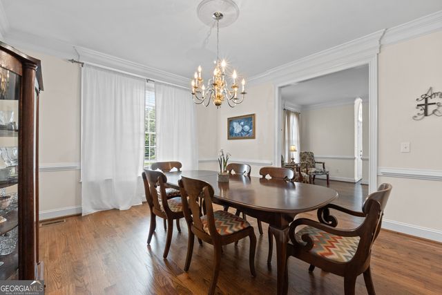 121 Cambridge Drive S, Griffin, GA 30224