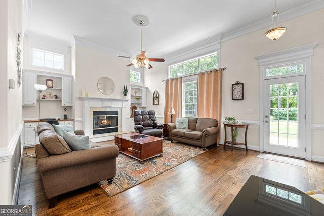 121 Cambridge Drive S, Griffin, GA 30224