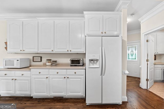 121 Cambridge Drive S, Griffin, GA 30224