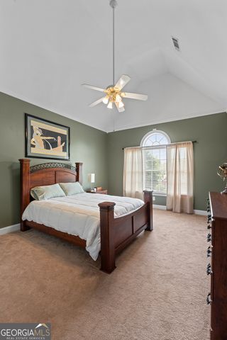 121 Cambridge Drive S, Griffin, GA 30224