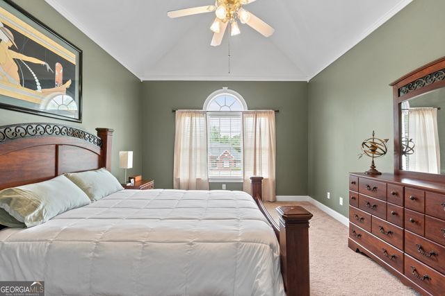 121 Cambridge Drive S, Griffin, GA 30224