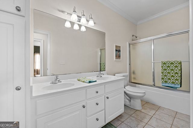 121 Cambridge Drive S, Griffin, GA 30224