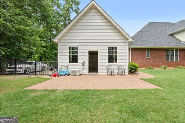 121 Cambridge Drive S, Griffin, GA 30224