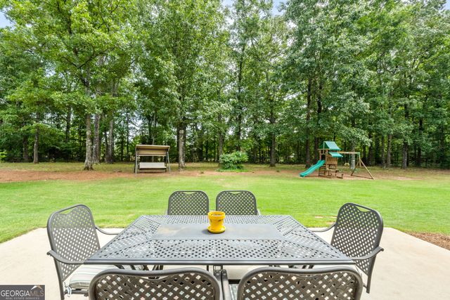 121 Cambridge Drive S, Griffin, GA 30224