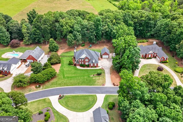 121 Cambridge Drive S, Griffin, GA 30224