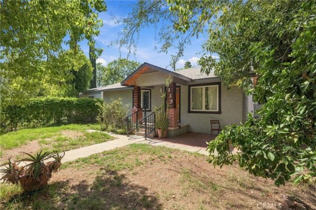 7339 Alabama Avenue, Canoga Park, CA 91303