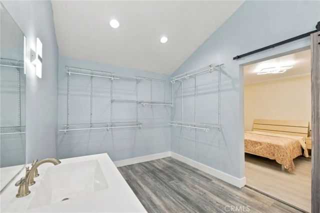 7339 Alabama Avenue, Canoga Park, CA 91303