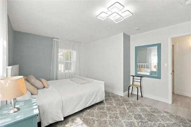 7339 Alabama Avenue, Canoga Park, CA 91303