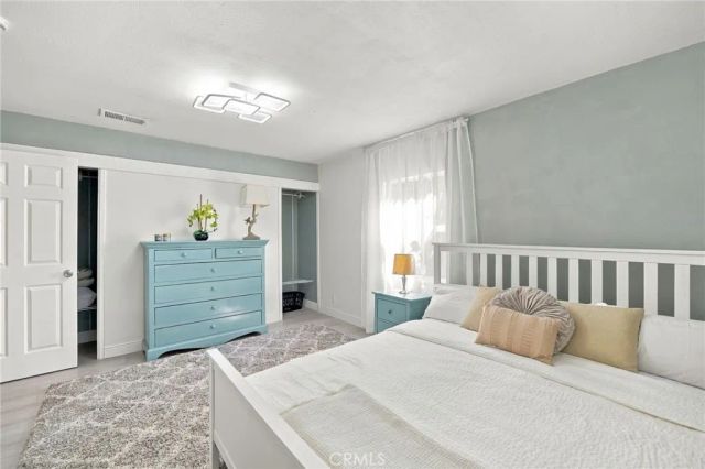 7339 Alabama Avenue, Canoga Park, CA 91303