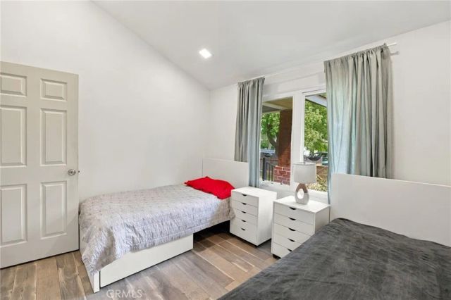 7339 Alabama Avenue, Canoga Park, CA 91303