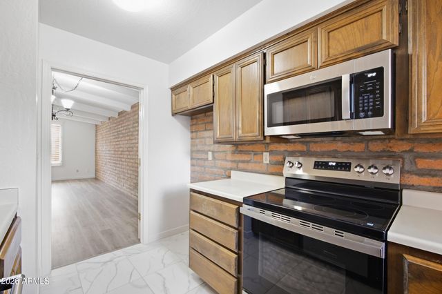 4430 E HUBBELL Street 88, Phoenix, AZ 85008