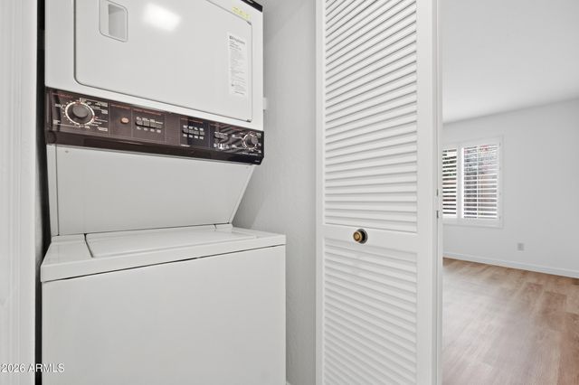 4430 E HUBBELL Street 88, Phoenix, AZ 85008