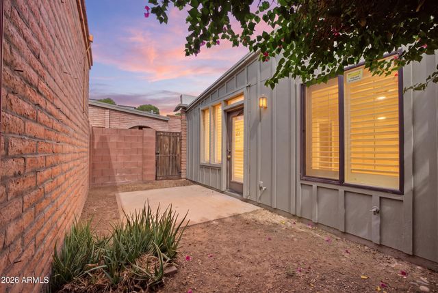 4430 E HUBBELL Street 88, Phoenix, AZ 85008