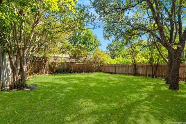 13010 Maple Park Dr, San Antonio, TX 78249