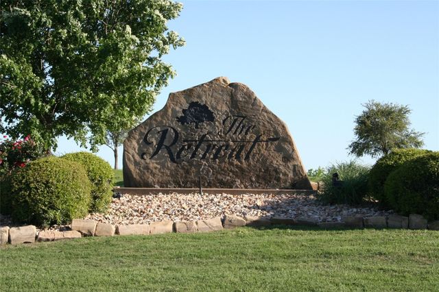 6009 Montrose Court E, Cleburne, TX 76033