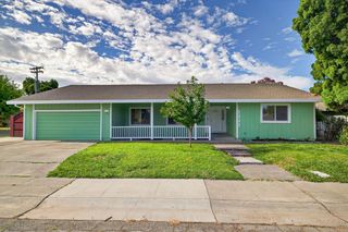 1332 Valley Brook Ave, Sacramento, CA 95831
