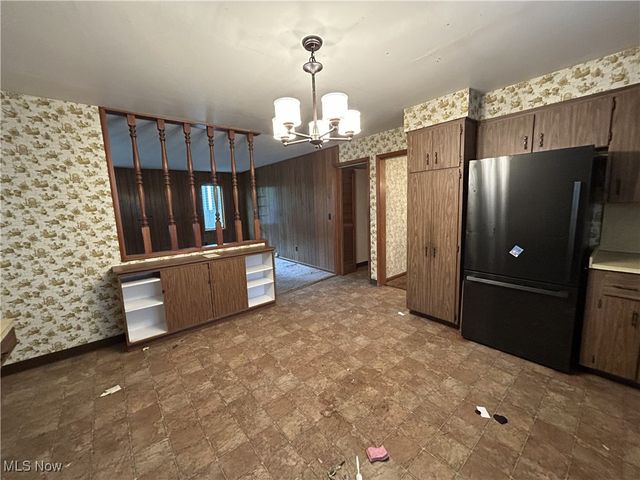 21561 Maydale Avenue, Euclid, OH 44123