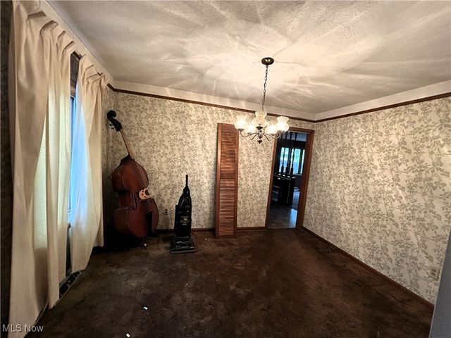 21561 Maydale Avenue, Euclid, OH 44123