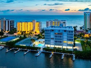 9790 Gulf Shore DR 204, Naples, FL 34108
