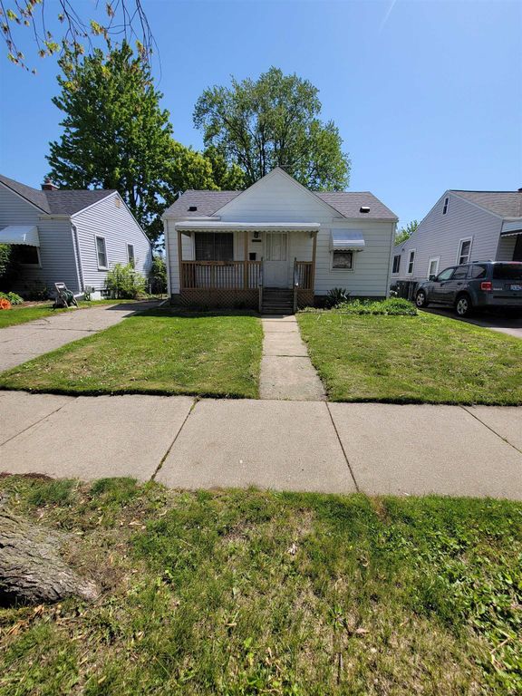 25500 Culver Street, St Clair Shores, MI 48081