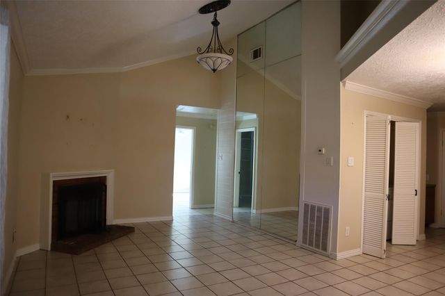 6319 Langham Way, Houston, TX 77084