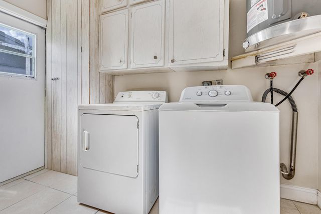 2707 NW 53rd Street, Fort Lauderdale, FL 33309