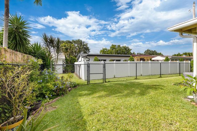 2707 NW 53rd Street, Fort Lauderdale, FL 33309