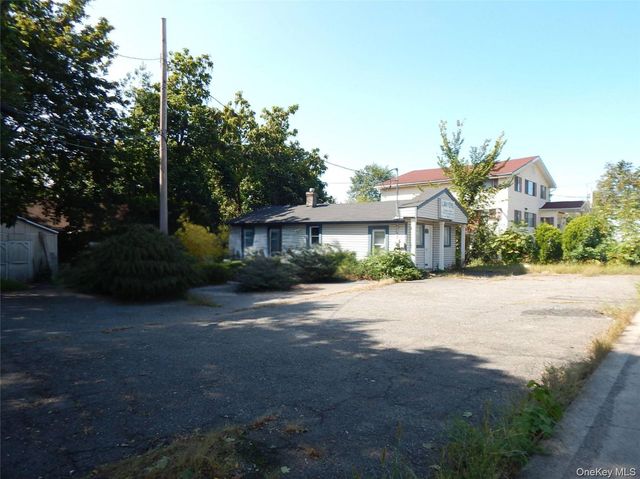 119 S Main Street B, Monsey, NY 10977