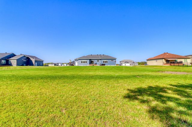 6910 2nd Street NW, Moorhead, MN 56560