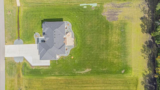 6910 2nd Street NW, Moorhead, MN 56560