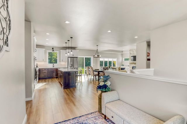 6910 2nd Street NW, Moorhead, MN 56560