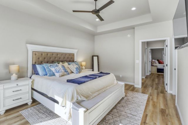 6910 2nd Street NW, Moorhead, MN 56560