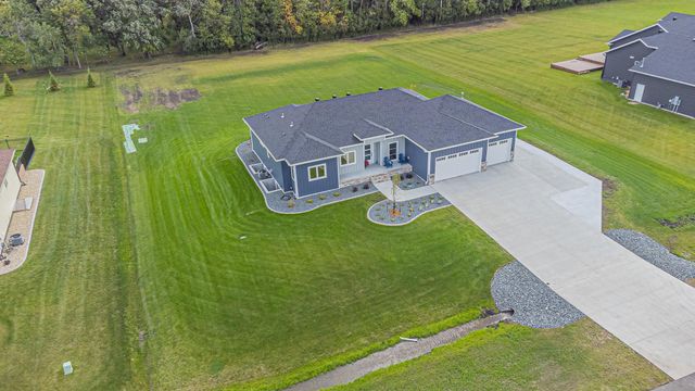 6910 2nd Street NW, Moorhead, MN 56560